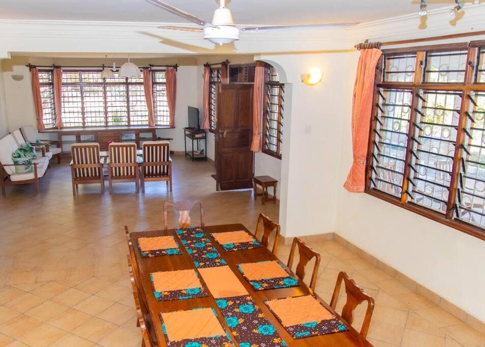 Villa And Shells House- 4 Bedroom With A Pool
